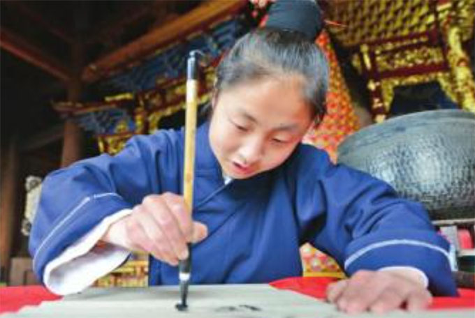 90ŮWŗ5000Ԫн ȫ̵L