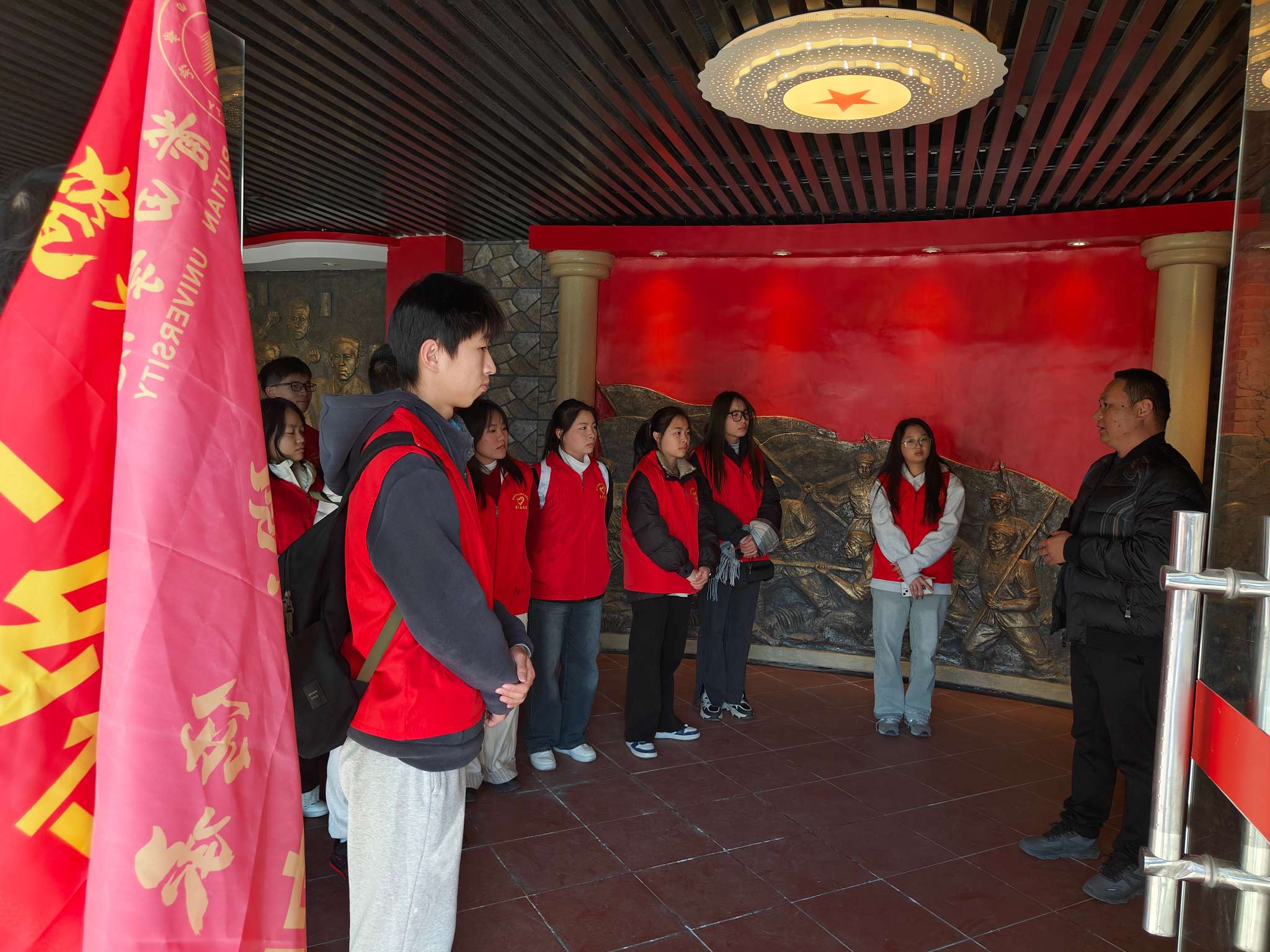 ԺW(xu)l(xing)׷SI(lng)E̽»