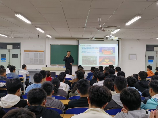 ĳǴWCеc܇̌WԺek𱭡߽̱͡Ƅ·