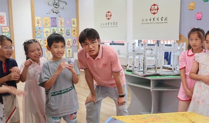 ؿ՚WأcȼƌW(xu)顪tEF꠸ɽܽ،W(xu)Уl(xing)n