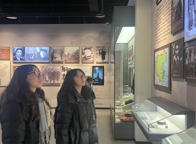 ׷tɫE؜hʷӛͨWԺtӈF_չ}