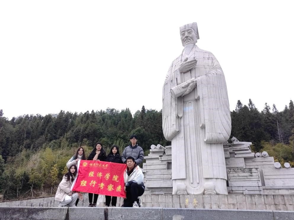  }⣬ˮ˼ԴT(jng)족`븣ƽ_չ`