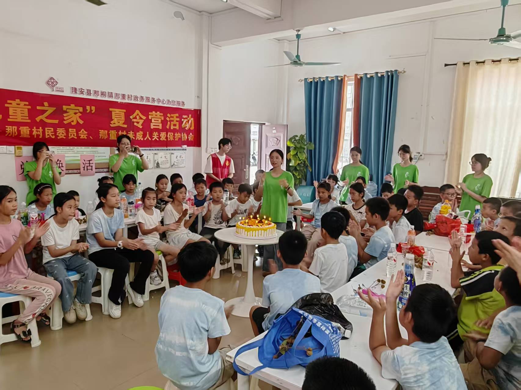 Ð۾ͯ ЂfůVW(xu)l(xing)ۺڌ(sh)`(du)ش_չ֮ͯҡI