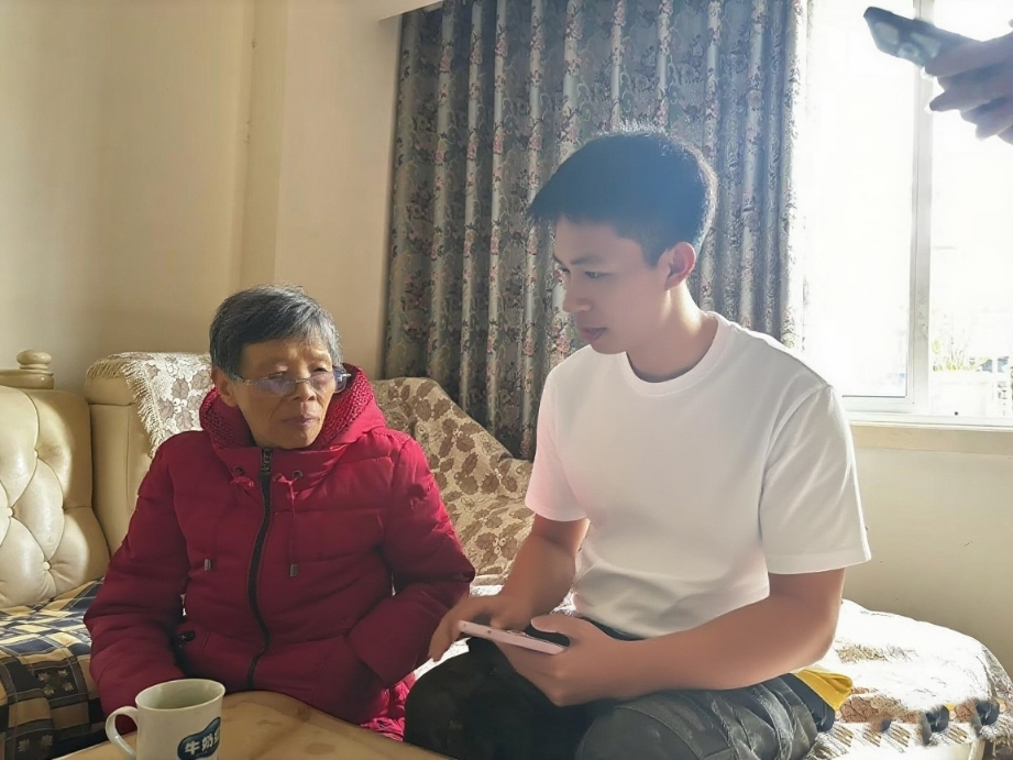 	ä򣬡ҕй⡪΢äc(din)ǰ֮·												