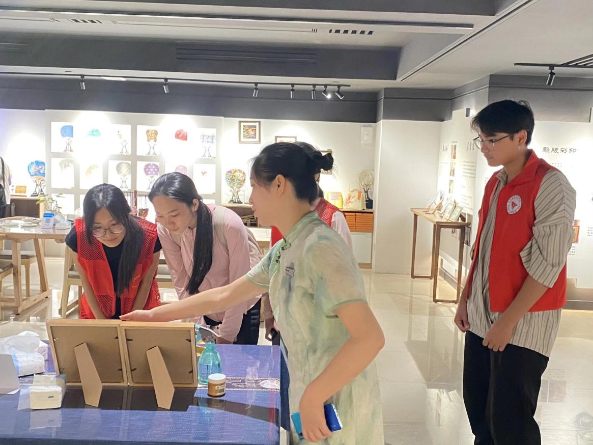 ഺz(sh)ֻ 𺽌W(xu)o(h)Ļ}